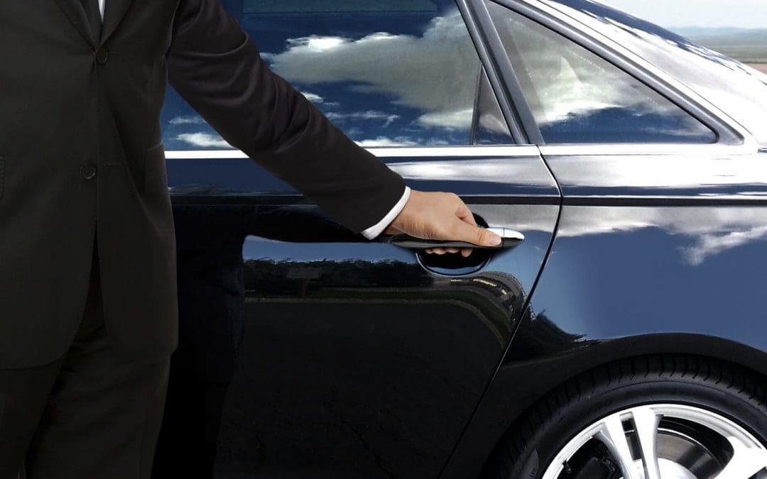 Elevate Your Travel Experience with Gateway Limousine’s Luxury Chauffeur Service